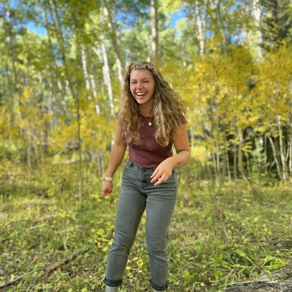 Meet your Posher, Kenzie - Picture 1 of 1